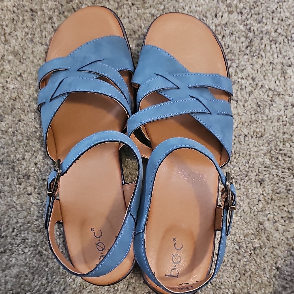 b.o.c. Women's Blue Sandals